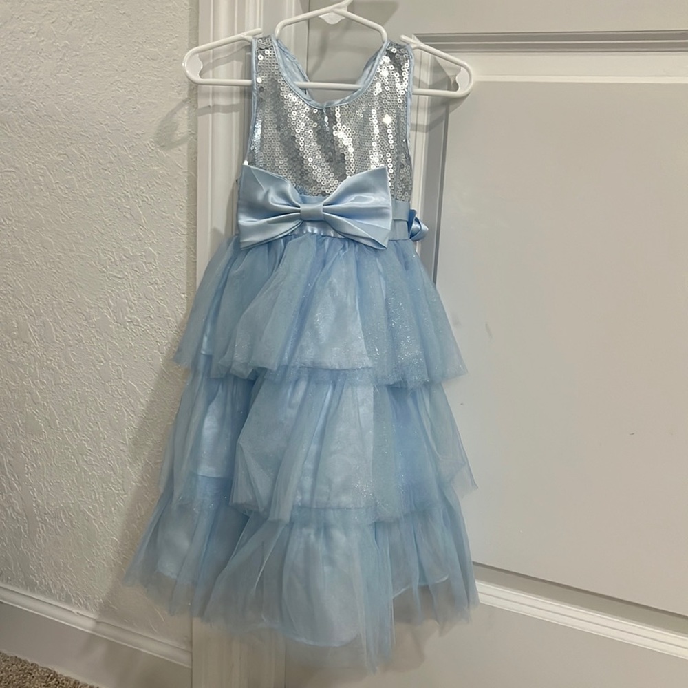 Baby blue dress